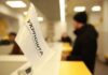 Укрпочта работает в обычном режиме, но изменила правила посещения на время карантина