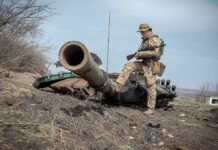 Наступление россиян на востоке Украины идет гораздо медленнее, чем рассчитывали в Кремле, говорят в Пентагоне